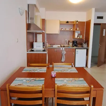 Grand кameliq - Morski Briz 公寓